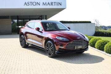 2025 Aston Martin DBX