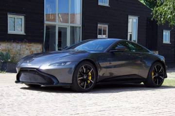 2020 Aston Martin Vantage