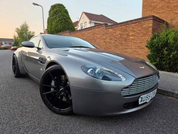 2005 Aston Martin Vantage