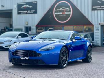 2011 Aston Martin Vantage