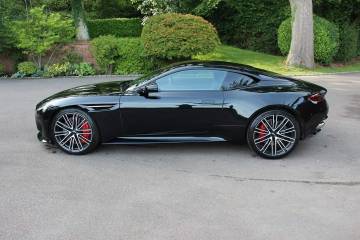 2024 Aston Martin DB12