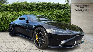 2022 Aston Martin Vantage