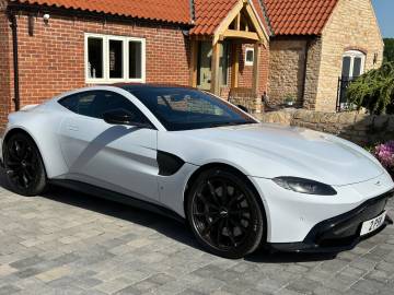 2018 Aston Martin Vantage