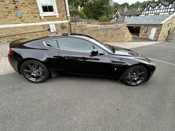 2006 Aston Martin Vantage