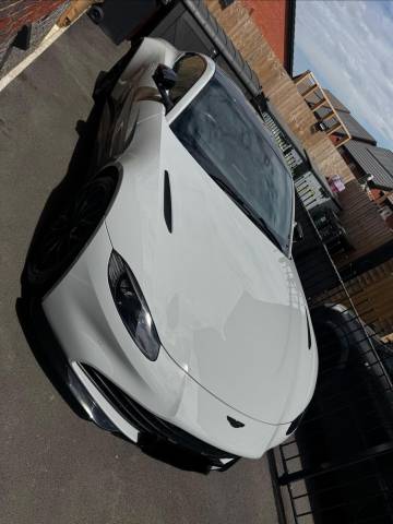 2024 Aston Martin Vantage