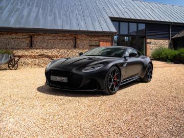 2019 Aston Martin DBS