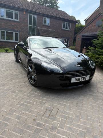 2009 Aston Martin Vantage