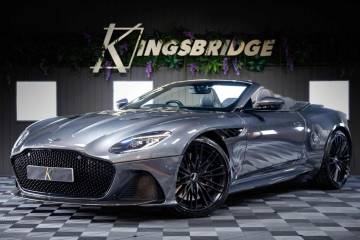 2022 Aston Martin DBS