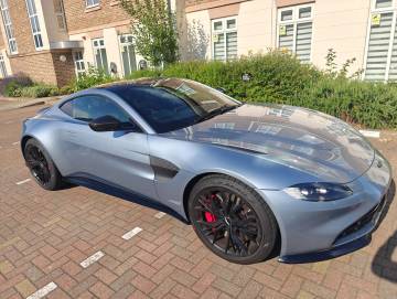 2021 Aston Martin Vantage