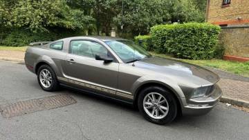 2005 Ford Mustang
