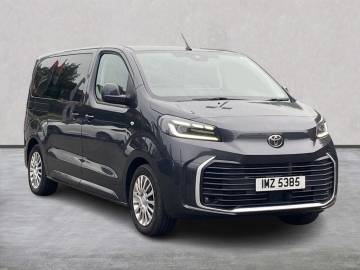 2025 Toyota PROACE Verso