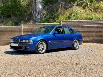 2002 BMW M5