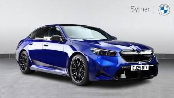 2025 BMW M5