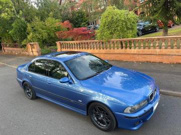 2002 BMW M5