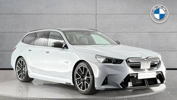 2025 BMW M5