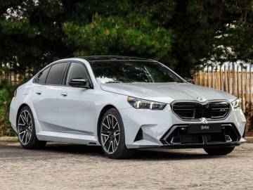 2026 BMW M5