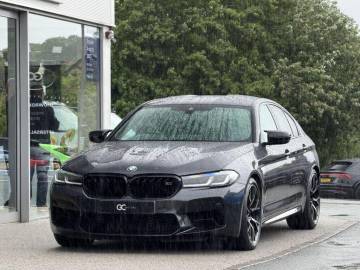 2022 BMW M5