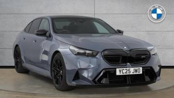 2025 BMW M5