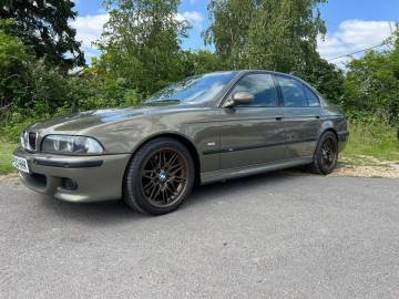2003 BMW M5