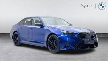 2025 BMW M5