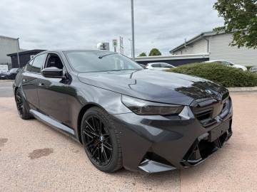2026 BMW M5