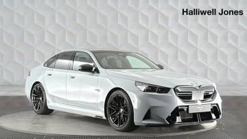 2026 BMW M5