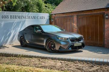 2025 BMW M5