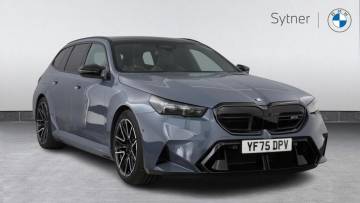 2025 BMW M5