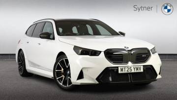 2025 BMW M5