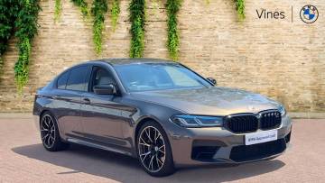 2022 BMW M5