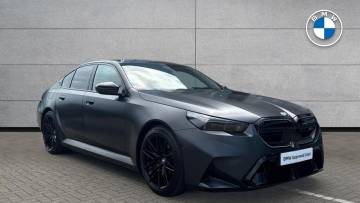 2025 BMW M5