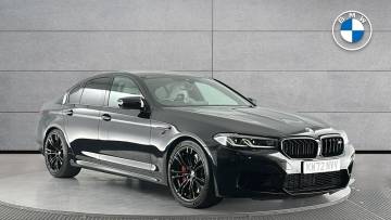 2023 BMW M5