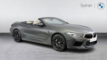 2023 BMW M8
