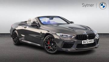 2022 BMW M8