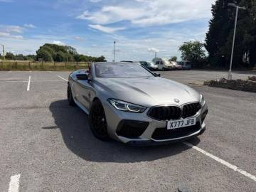 2022 BMW M8