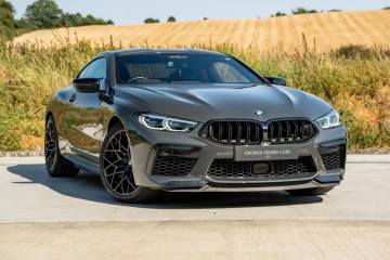 2023 BMW M8
