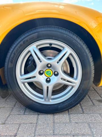 1998 Lotus Elise