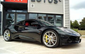 2025 Lotus Emira