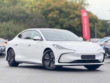 2026 MG MG IM5