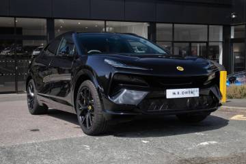 2025 Lotus Eletre