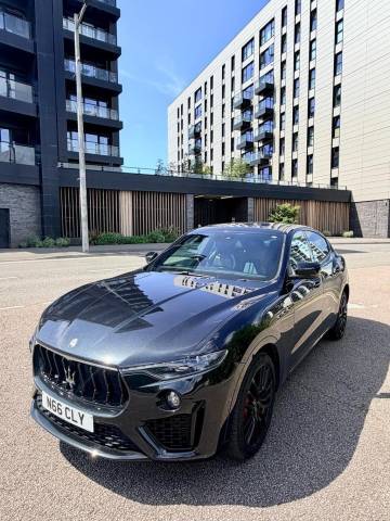 2022 Maserati Levante