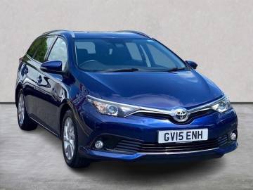2015 Toyota Auris
