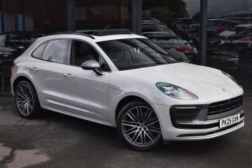 2025 Porsche Macan