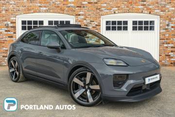 2025 Porsche Macan