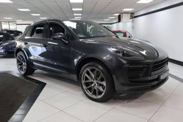 2022 Porsche Macan