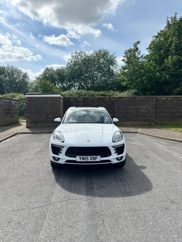 2015 Porsche Macan
