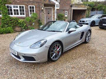 2023 Porsche 718 Boxster
