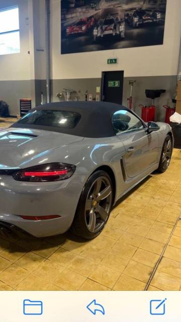 2023 Porsche 718 Boxster