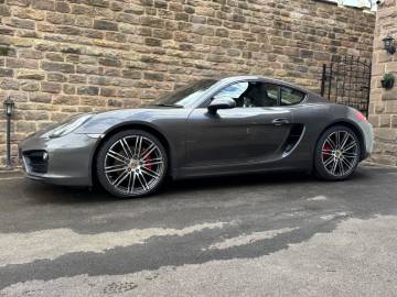 2016 Porsche Cayman
