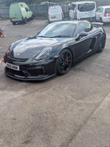 2016 Porsche Cayman